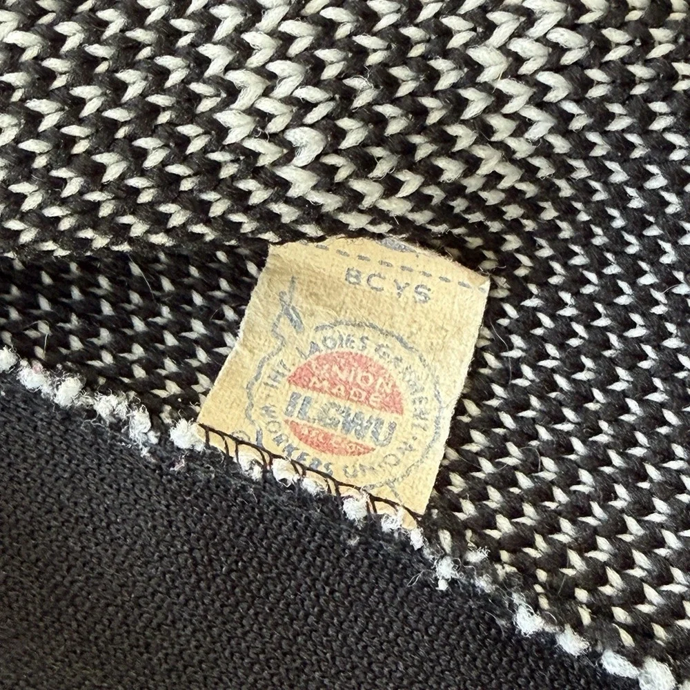 Vintage 70s Graphic Knit‎ Vest Black White ILGWU Scandinavian Folk Women's M